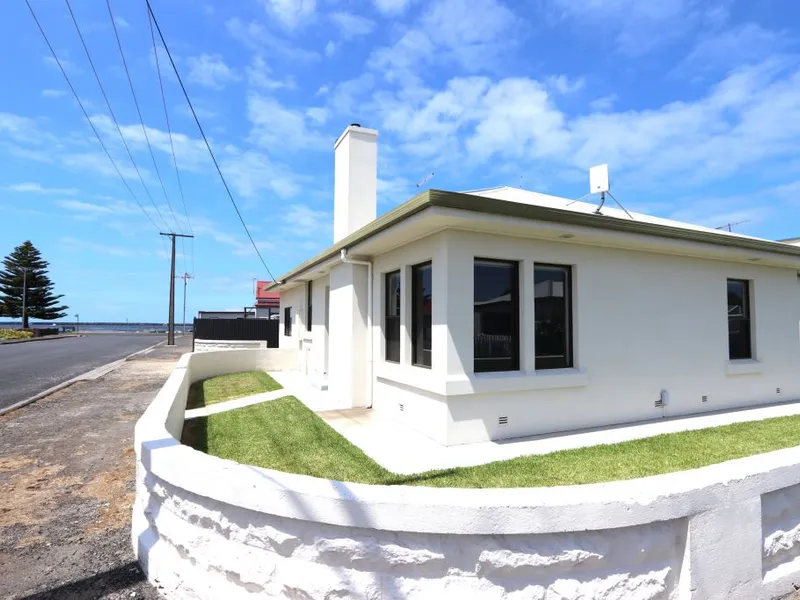 RENOVATED SEASIDE HOME