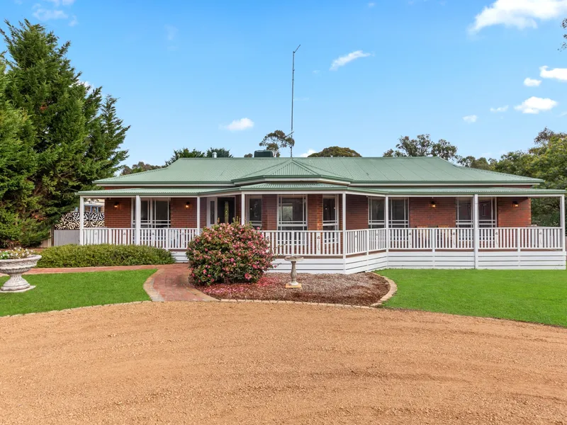 Move in, relax, and enjoy a semi-rural lifestyle in a prime location