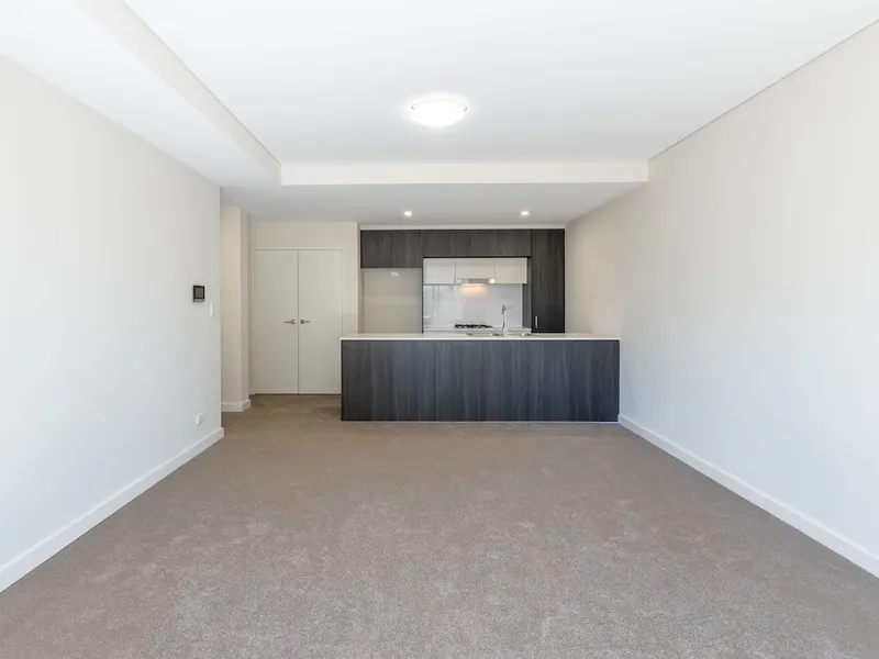 FIRST TWO WEEKS RENT FREE