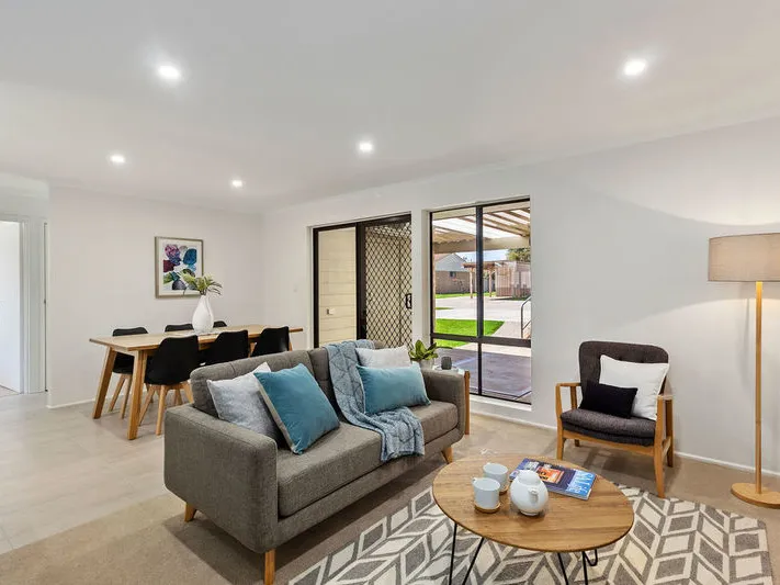 Beautifully refurbished unit