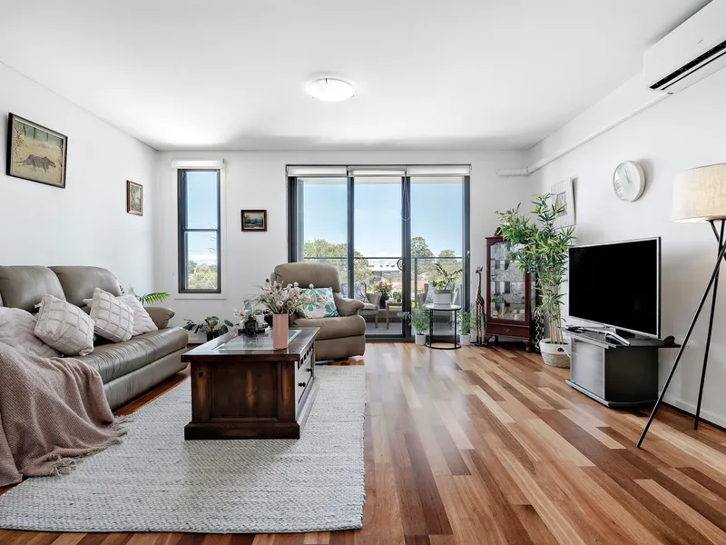 Delightful Two Bedroom Apartment In South Hurstville: Double Brick, Two Bathrooms, Light-Filled, Walk To Bus, Train, Shops, Lift & Move-In Ready!