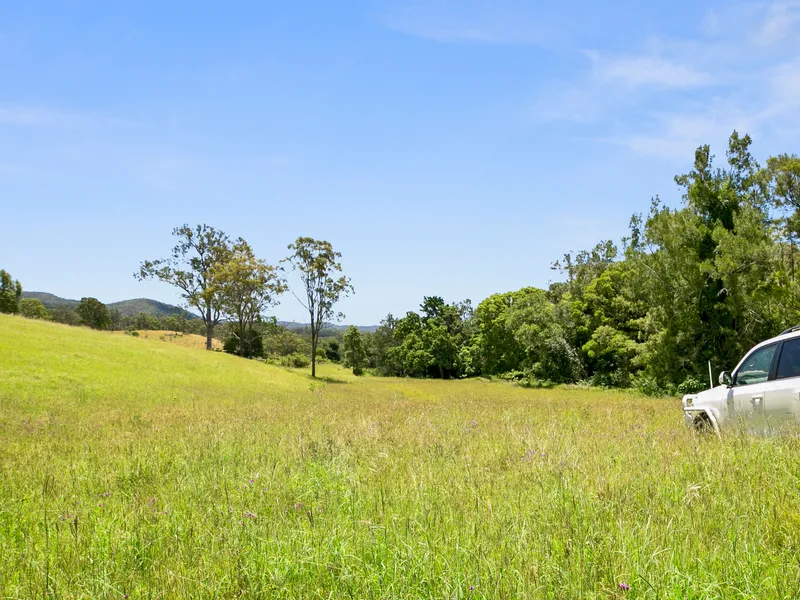 Hidden Valley Hideaway – 312 Acres