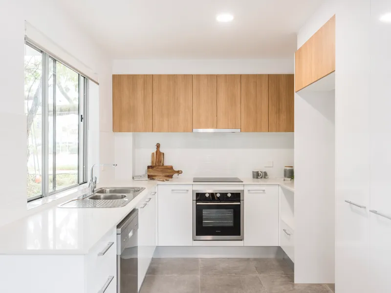 Modern Living Awaits at 2 / 159 Birkdale Road – Your Ideal 2BR Unit!
