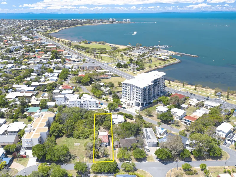 Great Potential in Convenient Location!