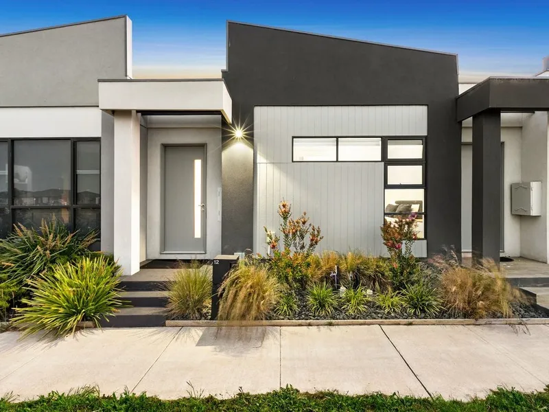 THREE BEDROOM HOME IN FANTASTIC LOCATION