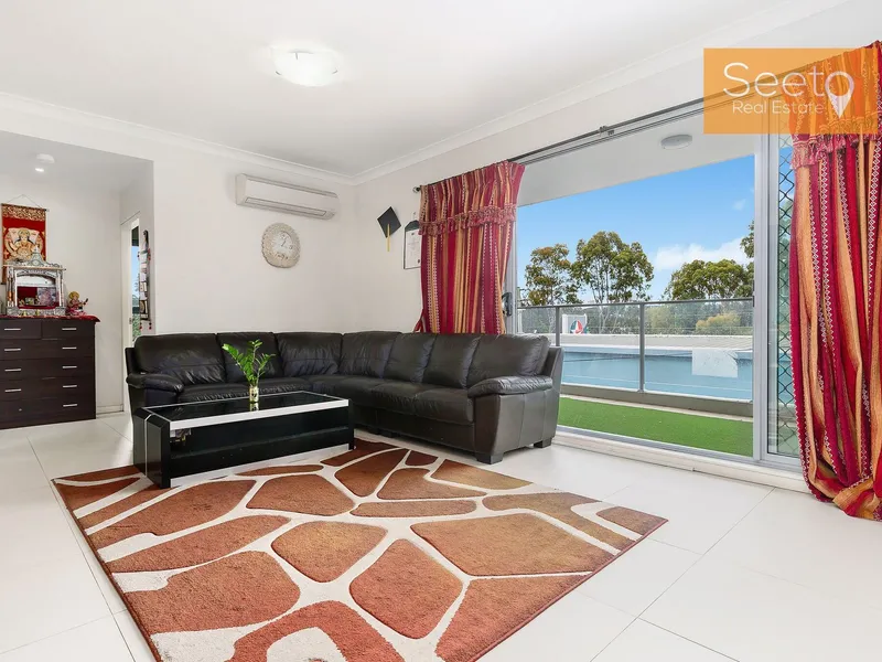 Modern & Spacious Two Bedroom Apartment