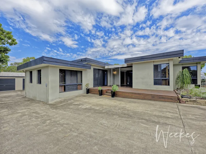 3 Bedroom Home Right in the centre of Burnett Heads