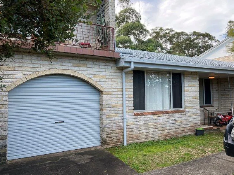 Spacious two bedroom unit in East Ballina