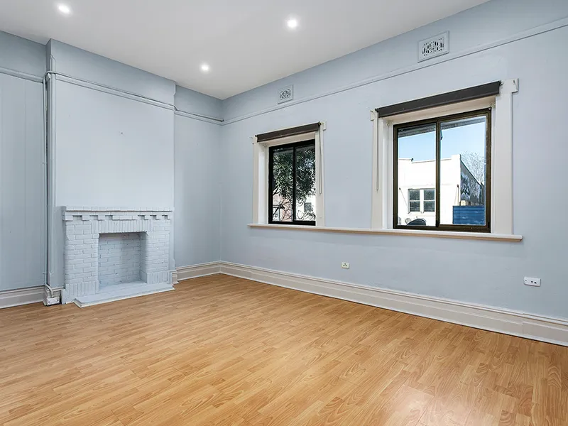 Norton Street - Unfurnished - Available 3rd May