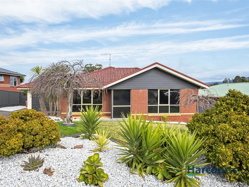 Delightfully renovated throughout!!