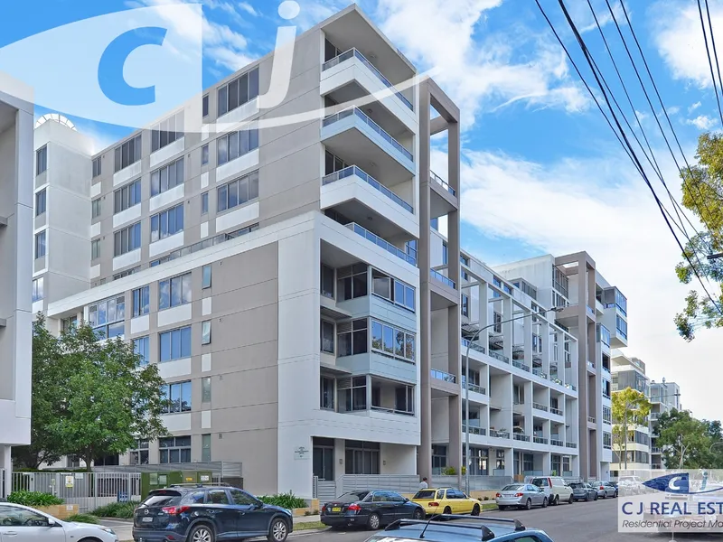SIENNA by the Bay . Luxury 2 Bed Apartment