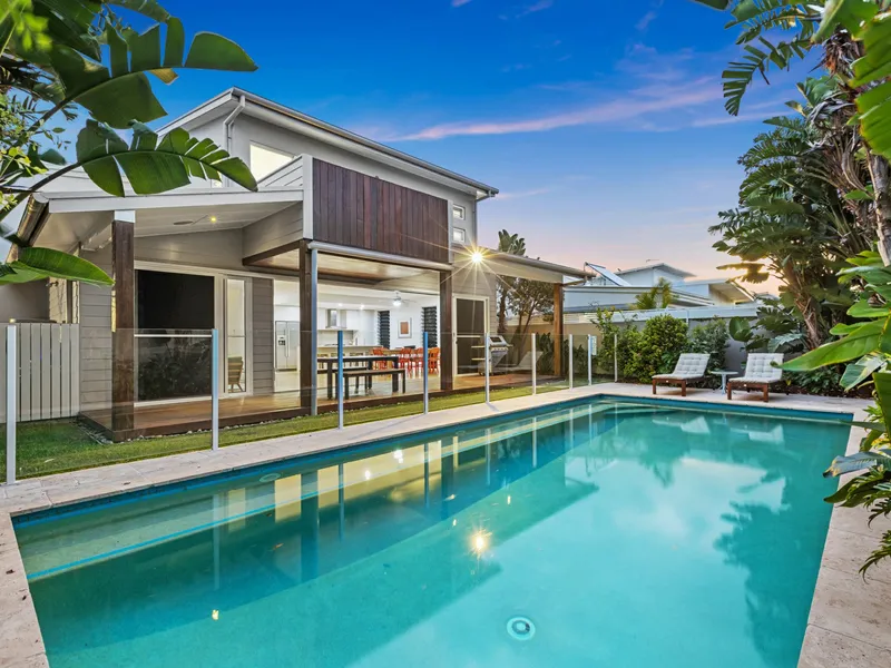 Carefree Living in a Coastal Beach House