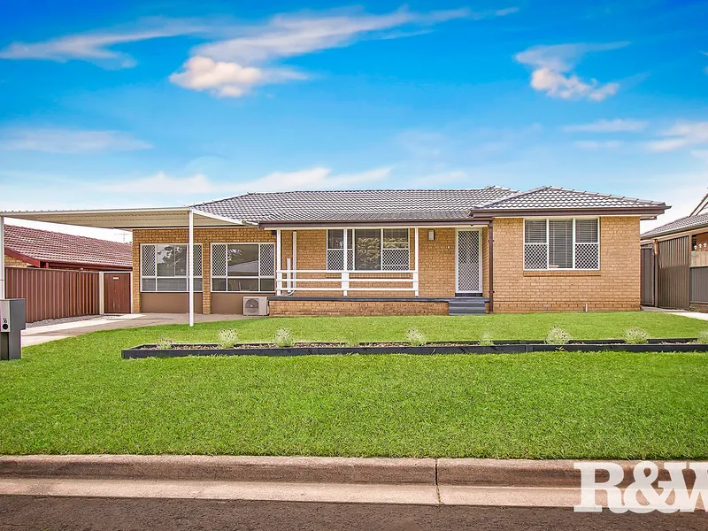 PERFECT FAMILY HOME!