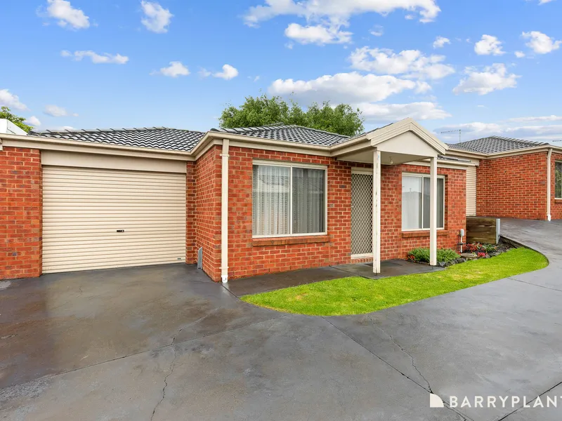Desirable Living: Two-Bedroom Gem Close to Amenities