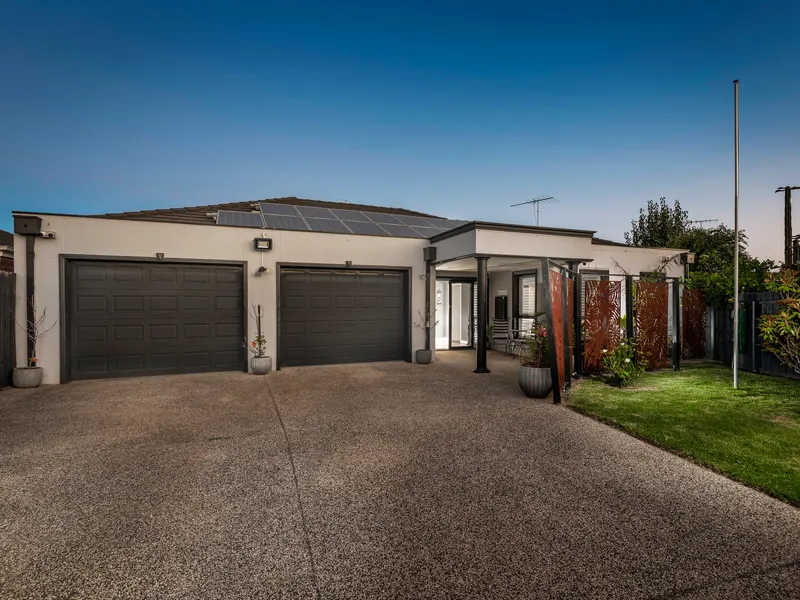 Spacious family haven in a premium cul-de-sac.