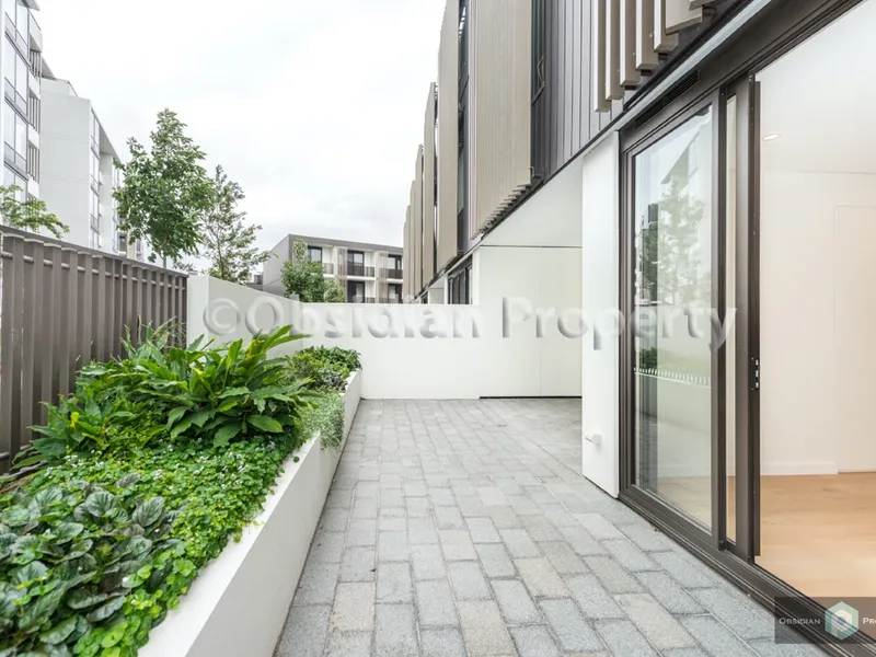 Brand New 1 Bed + Study with Large Balcony in Park Sydney Erskineville