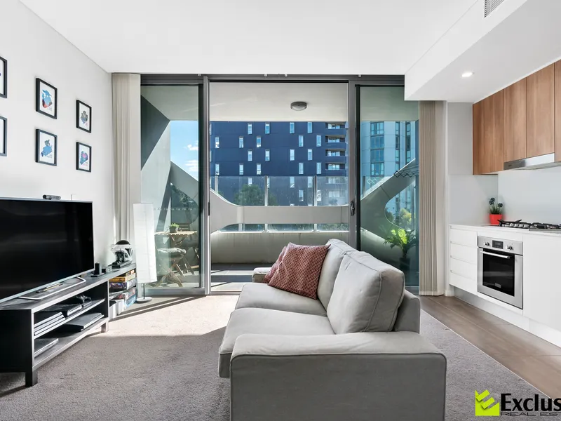 Designer style in a vibrant setting