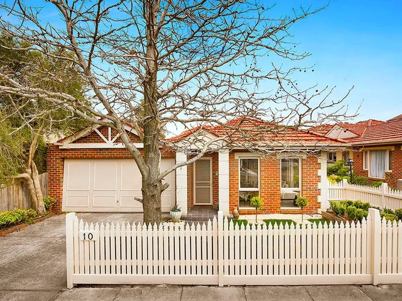 Sleek, Fresh, And Stunning Single Level Townhouse, A Rare Find In A Premium Position