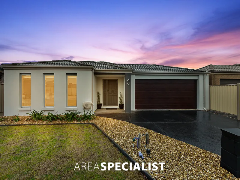 listedAS - Edenbrook Classic with Space!