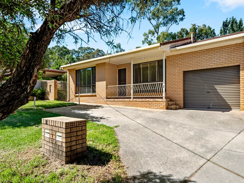 Large Freestanding 2 Bedroom Townhouse