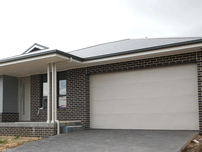 BRAND NEW THREE BEDROOM HOME LOOKING FOR YOU !!!