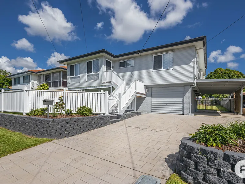 Contemporary home, open-plan living for the modern family