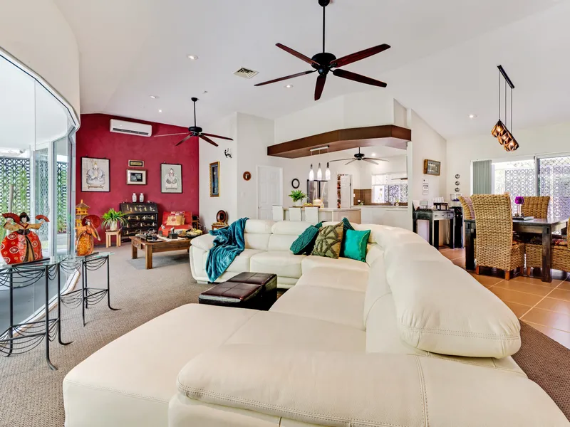 RESORT-STYLE ARCHITECTURE ON 1 ACRE WITH POTENTIAL FOR MULTIPLE HOMES