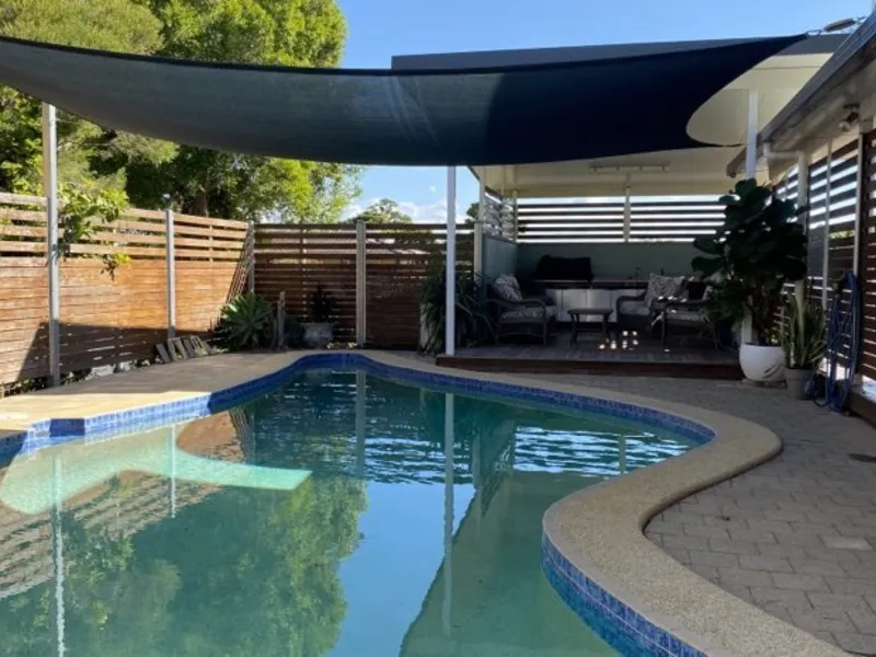 SHORT TERM - Rockhampton Well Furnished Unit