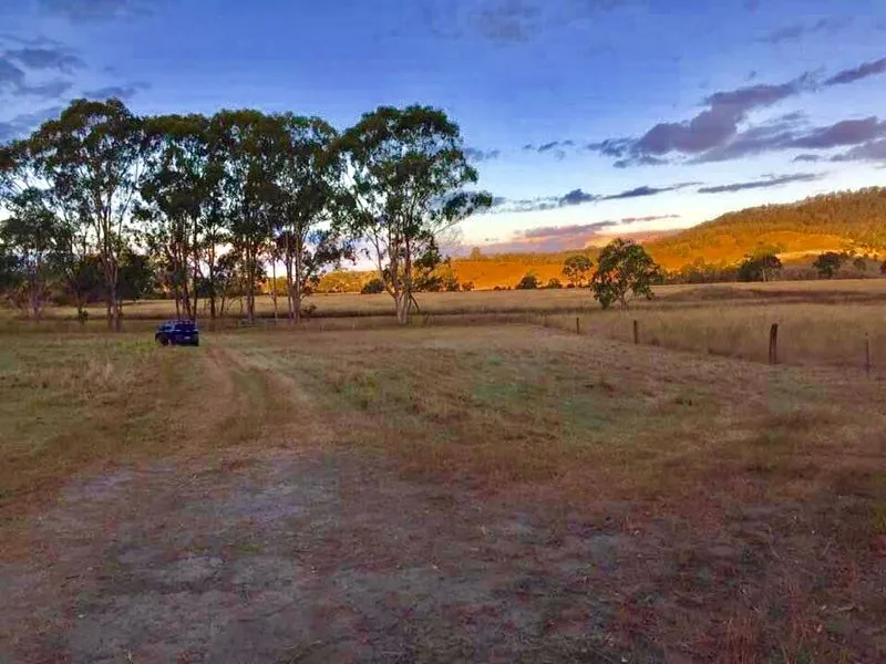 3 Ha of vacant land with a beautiful out look