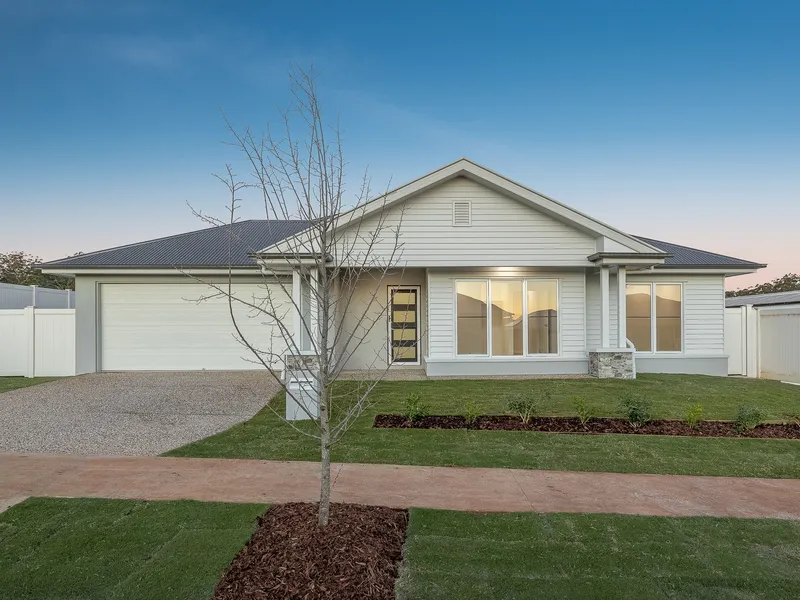 Magnificent Stately Residence. Absolutely Brand NEW. Highly sought-after ‘The Avenues’ Estate. Hamptons–inspired casual elegance. 701sqm allotme