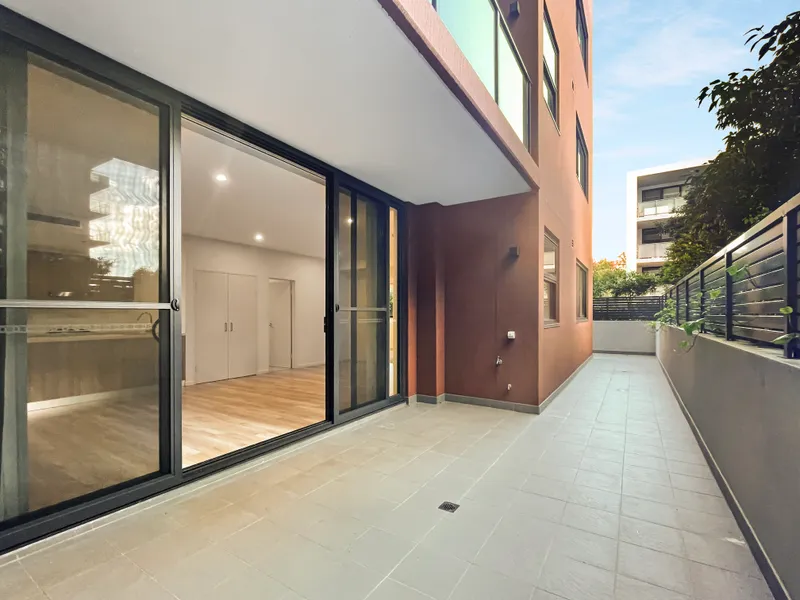 Convenient location with large wrap around courtyard