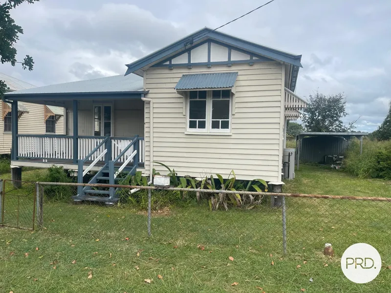 Renovated Cottage - Walk to Train