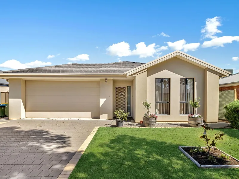 Angus Glen Estate Family Living