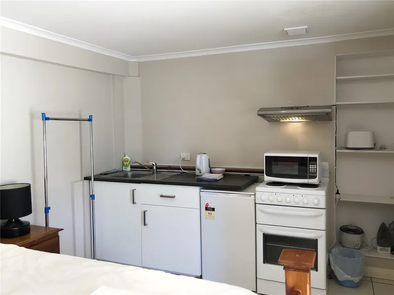 [Furnished] A stone's throw away from Flinders University, a popular place for student accommodation