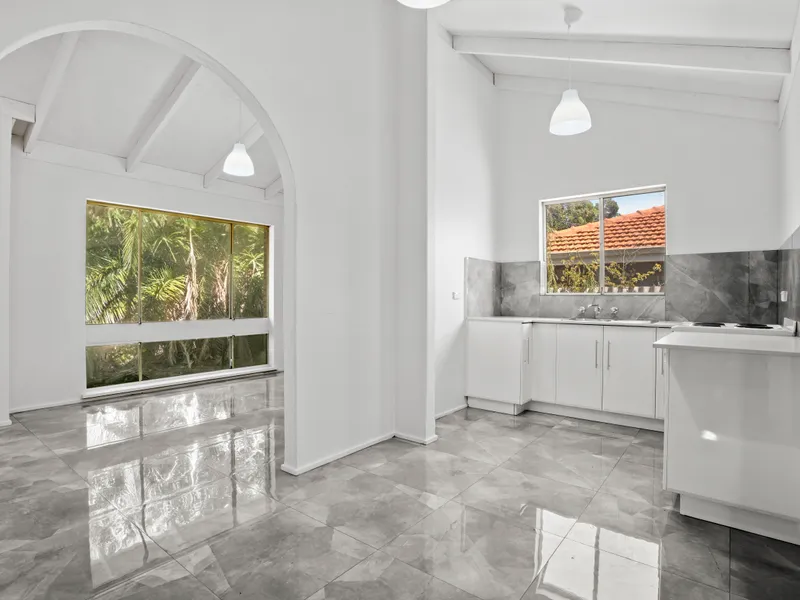 FRESHLY RENOVATED HOME IN A GREAT LOCATION !!!