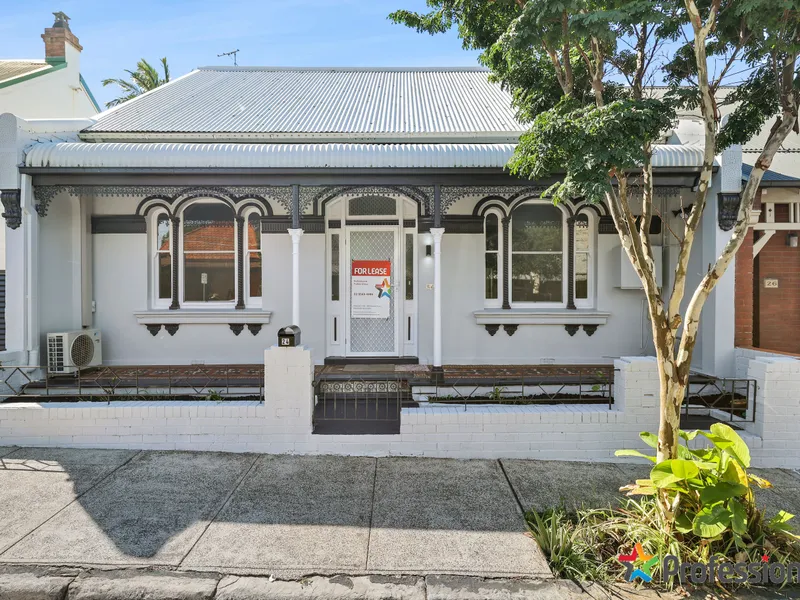 Fully Renovated Family Home 2 Storey Home