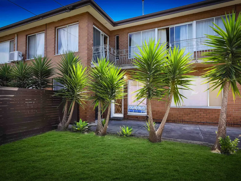 Apartment Living in the Heart of Altona North
