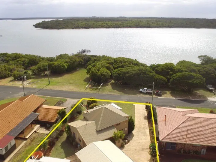 True Riverside Living!