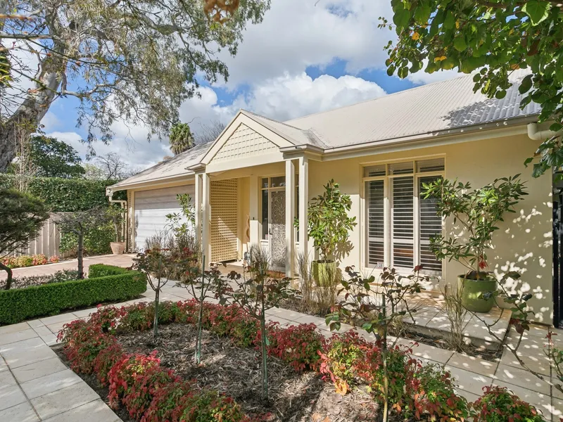 Charming and low maintenance, freestanding, Torrens title, modern residence, in highly sought after Unley Park.
