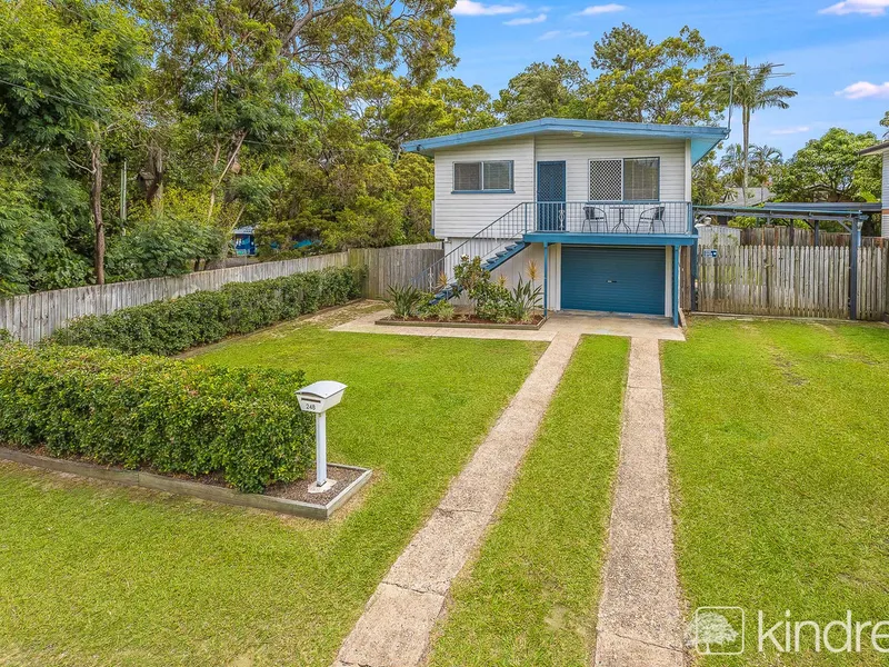 Neat, Sweet and Complete - Dual Living Potential!