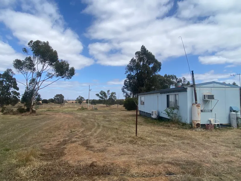 59 Acres-1 Bed House-sheds-scheme water and mains power and affordable