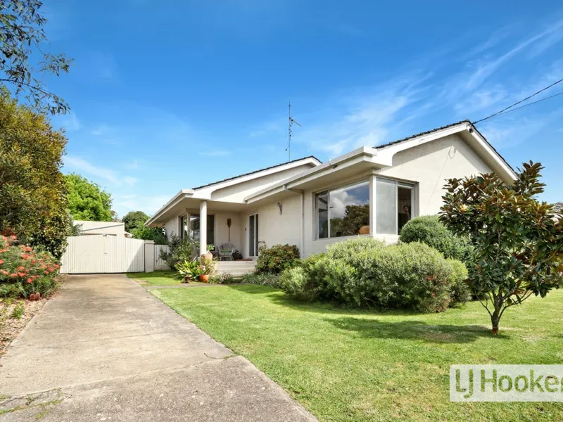 SUPERB DOWNTOWN LOCATION