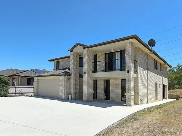 DON'T MISS OUT ON THIS SPACIOUS FAMILY HOME!