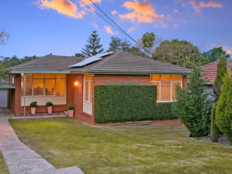 Well Maintained, Spacious, Renovated Family Home + Study, 2nd Shower & Toilet for Pool