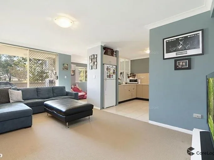 Spacious 1 bedroom Unit