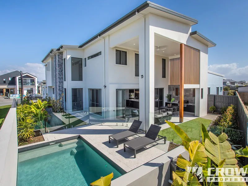 Prestigious Display Home In Newport