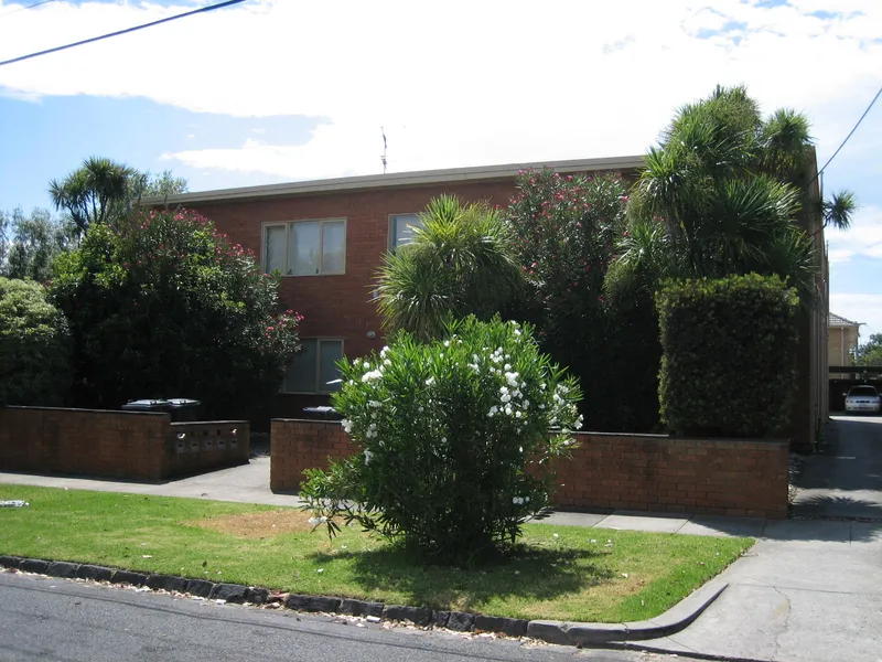 COMPLETELY REFURBISHED THROUGHOUT