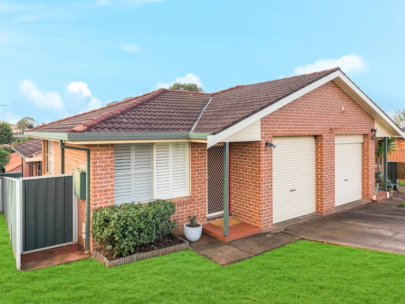 OPEN HOME SATURDAY 21/5 AT 10:45AM - 11:15AM