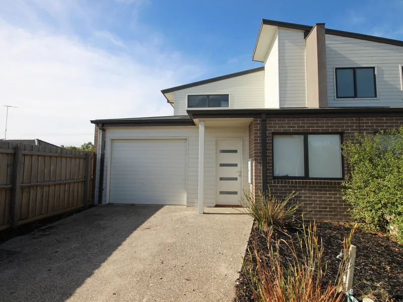 2 Bedroom 2 Bathroom Townhouse