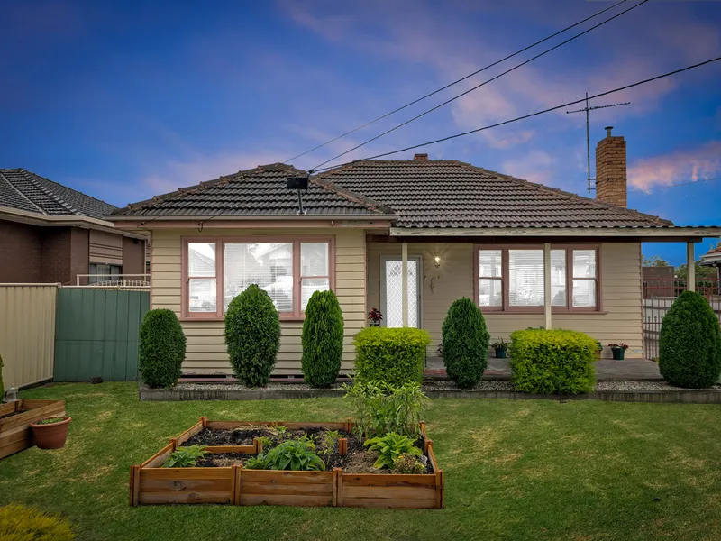 Entertainers Home Close To Amenities